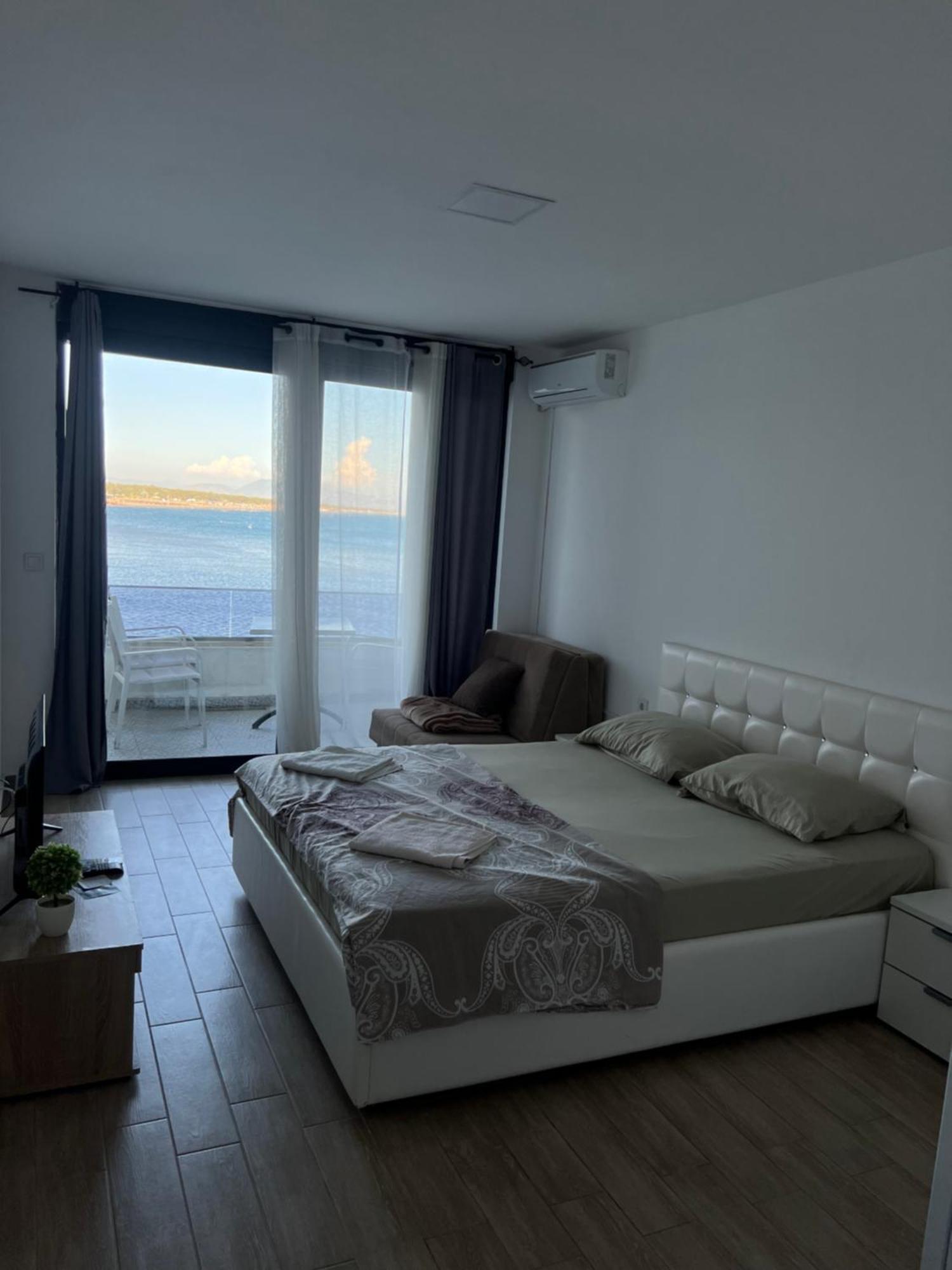 Sea Star Apartments Ulcinj Exteriör bild